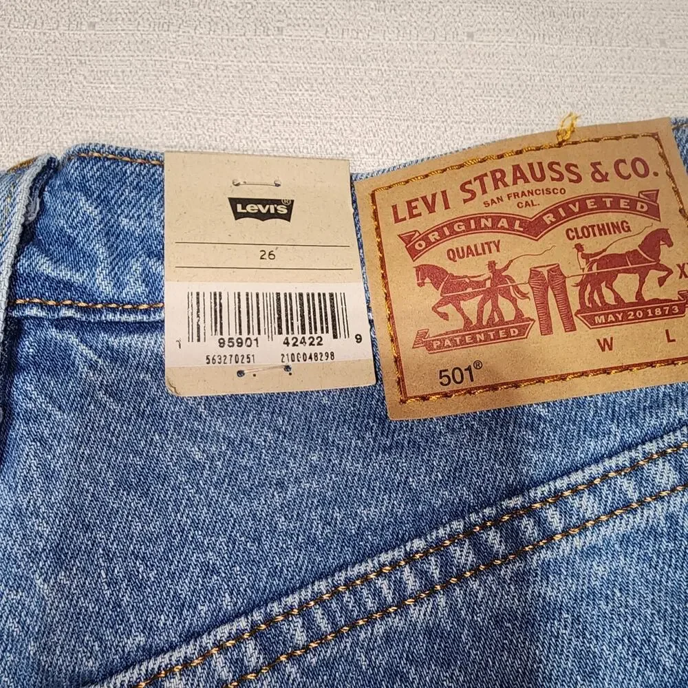 Levi's women's shorts 501 button fly W26''